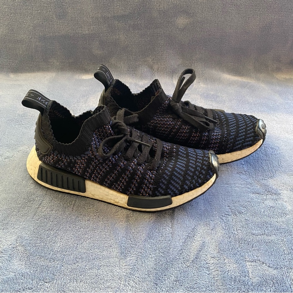 Adidas Men's The Boost R1 Primeknit Size 6.5 Sneakers